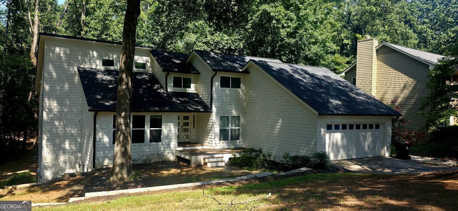 3040 Roxburgh Drive Roswell - main photo
