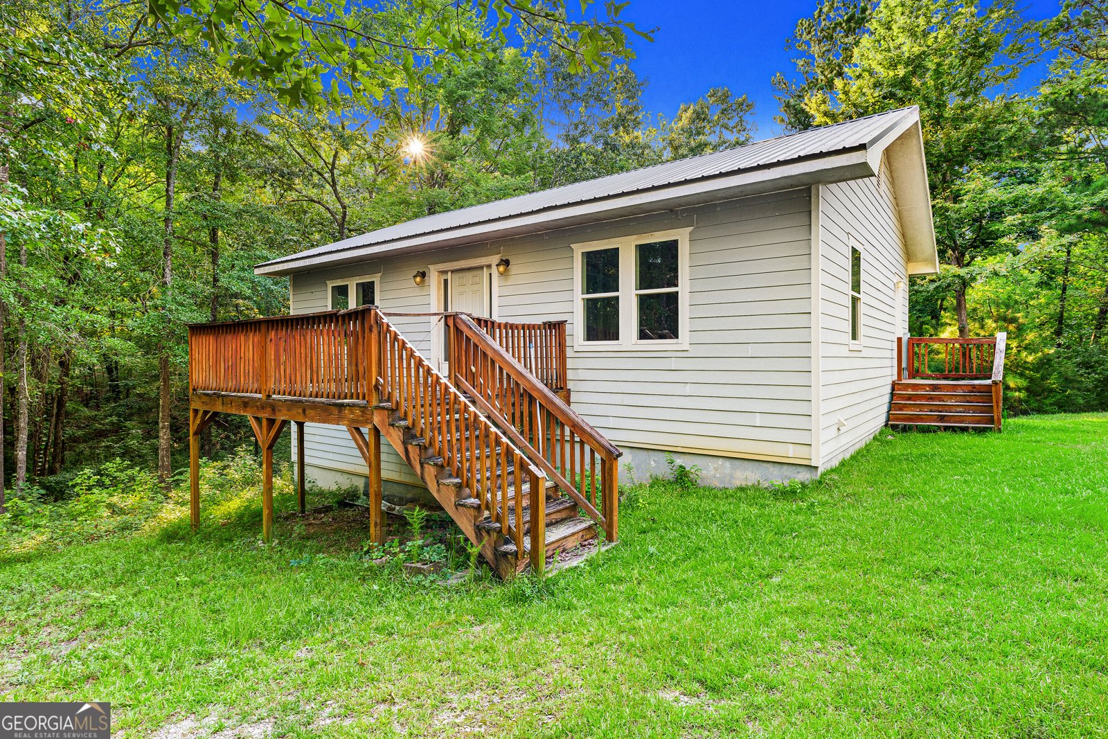 2847 Lakeshore Drive Elberton - main photo