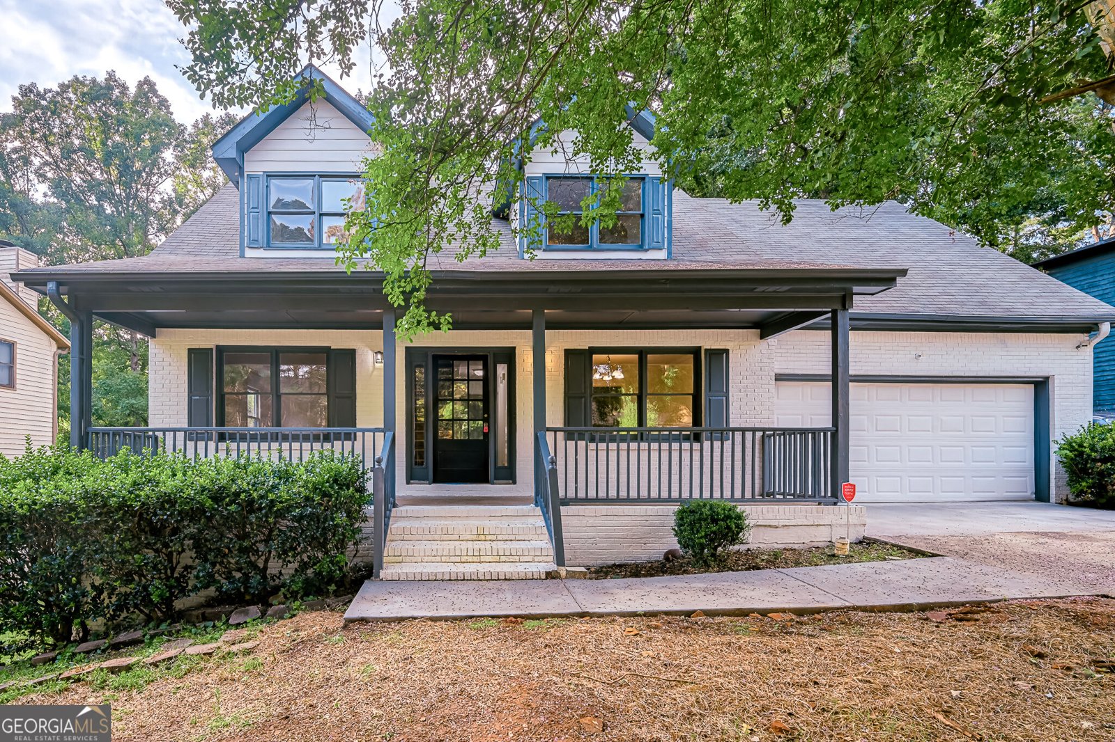2021 Hunters Cove Dr Lawrenceville - main photo
