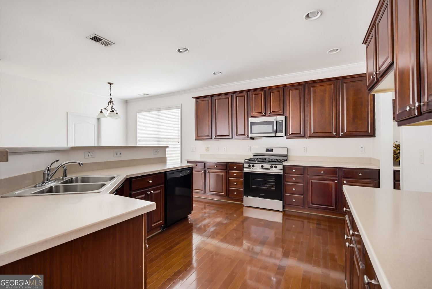 210 Harmony Lake Drive Canton - Photo 6
