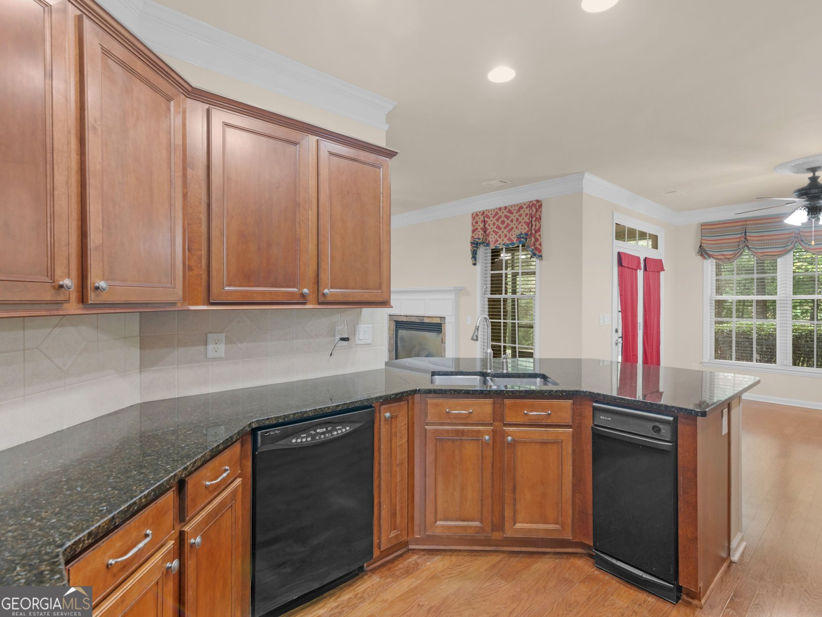 1136 Pebble Creek Lane Locust Grove - Photo 35