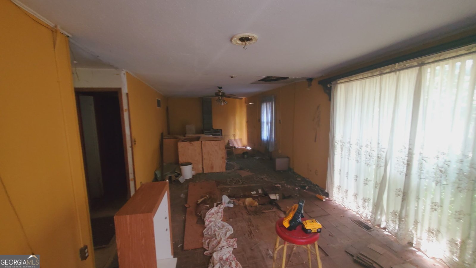 1301 Lakeview Drive Macon - Photo 7