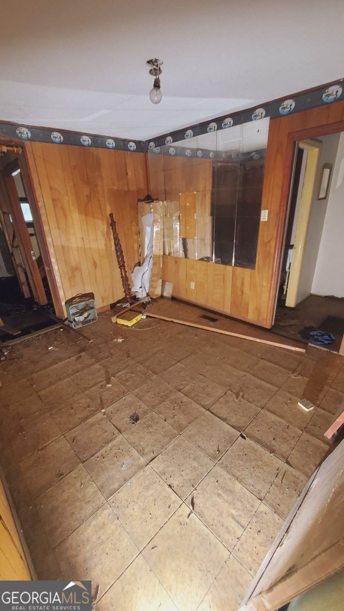 1301 Lakeview Drive Macon - Photo 8