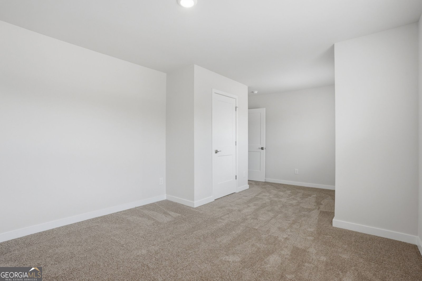 1112 DICKENS Road Greensboro - Photo 16