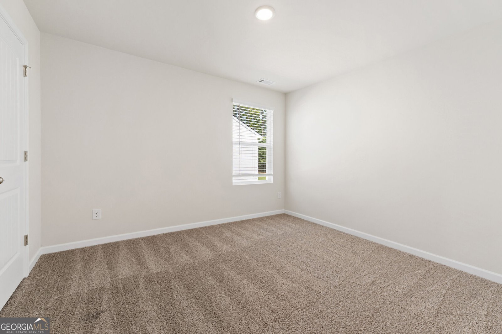 1179 DICKENS Road Greensboro - Photo 10