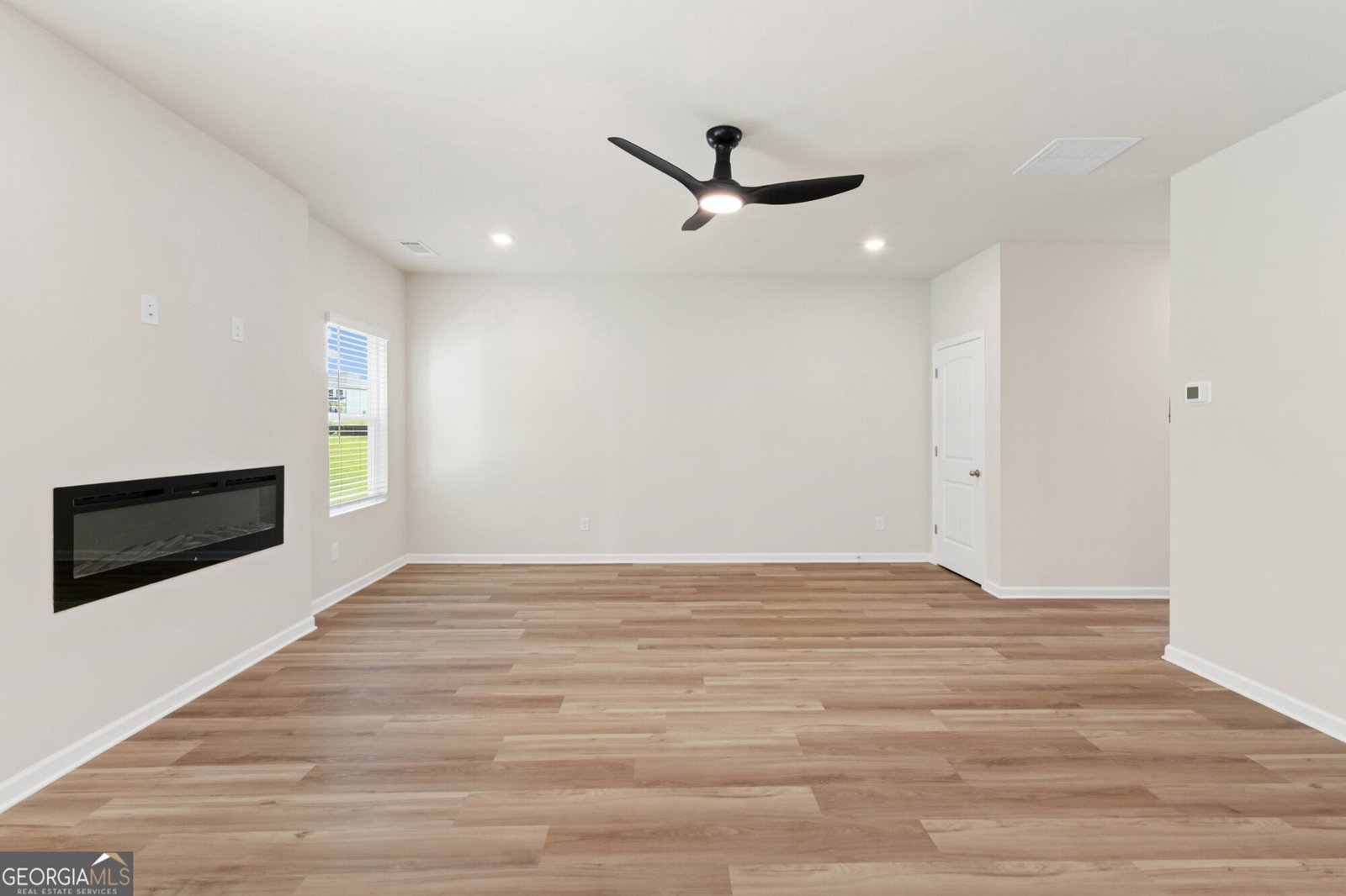 1189 DICKENS Road Greensboro - Photo 6