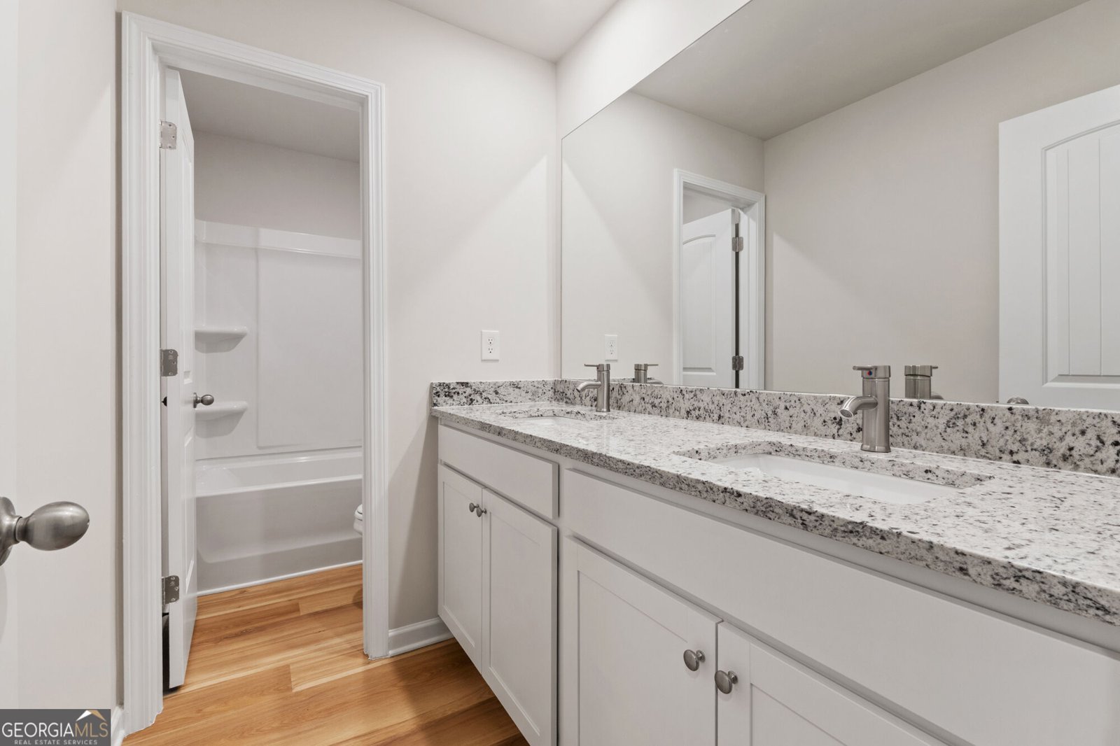 1199 DICKENS Road Greensboro - Photo 18