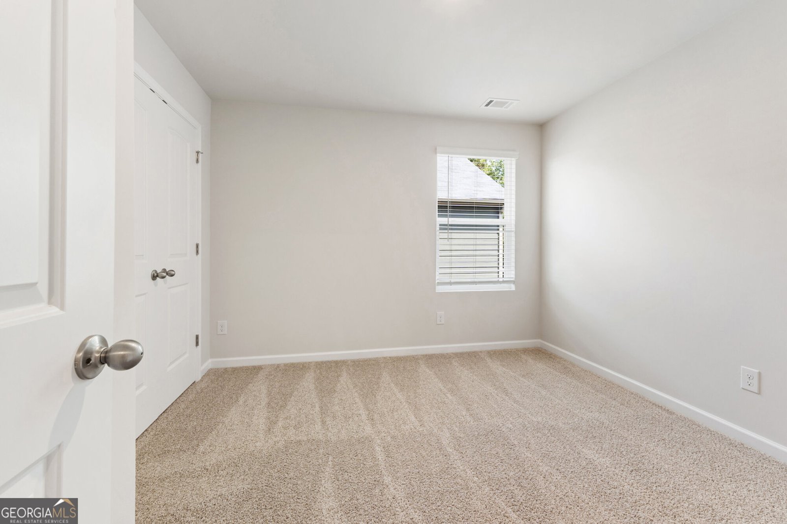 1199 DICKENS Road Greensboro - Photo 19