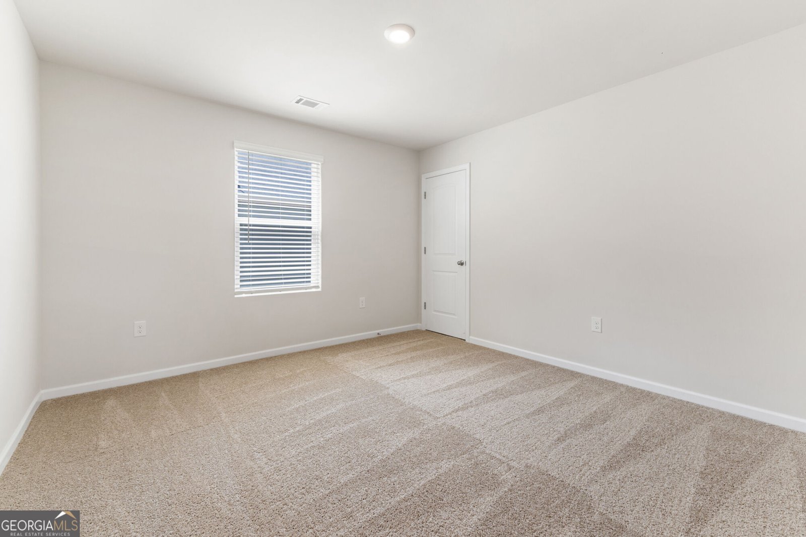 1219 DICKENS Road Greensboro - Photo 8