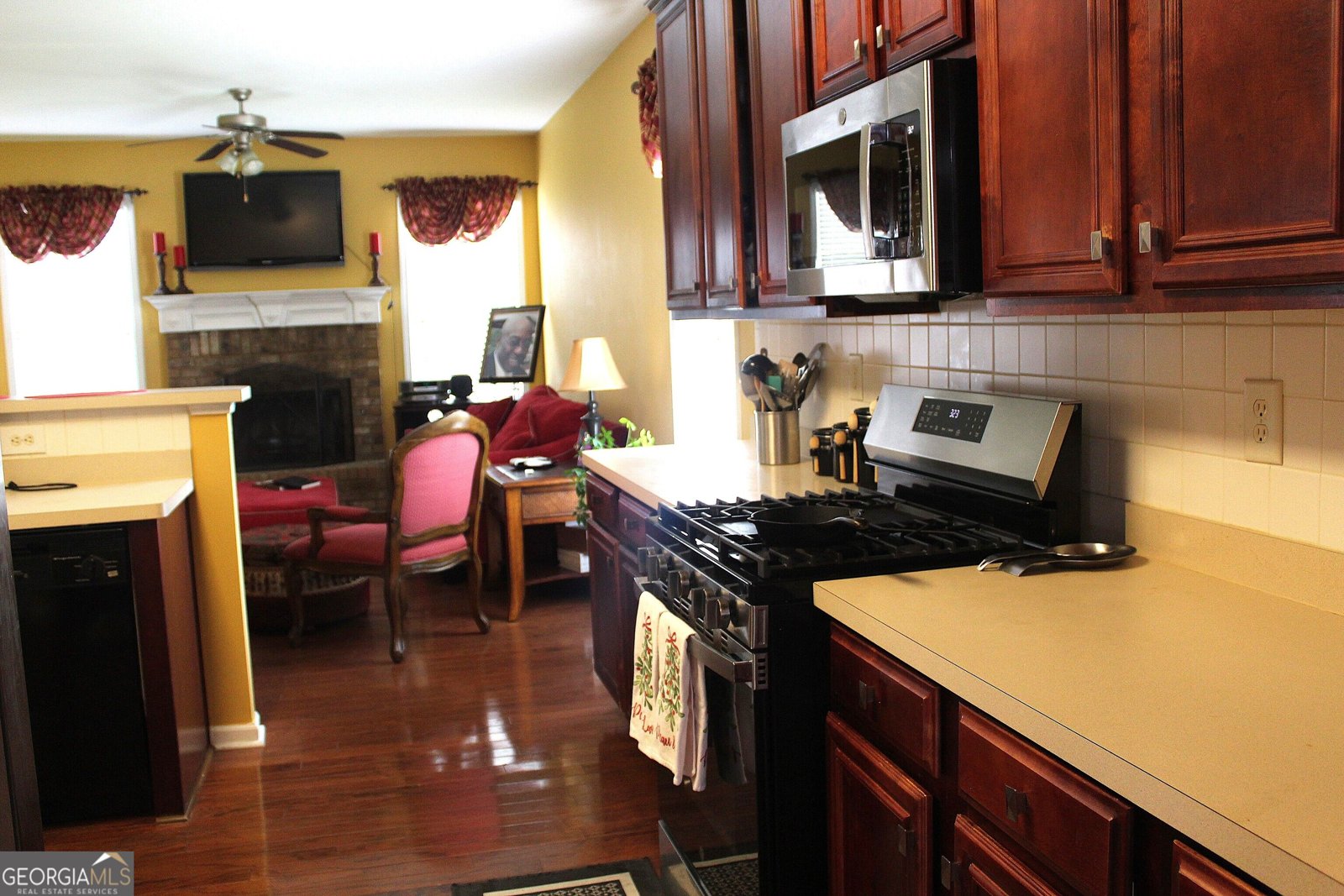 35 Harrison Circle Covington - Photo 8