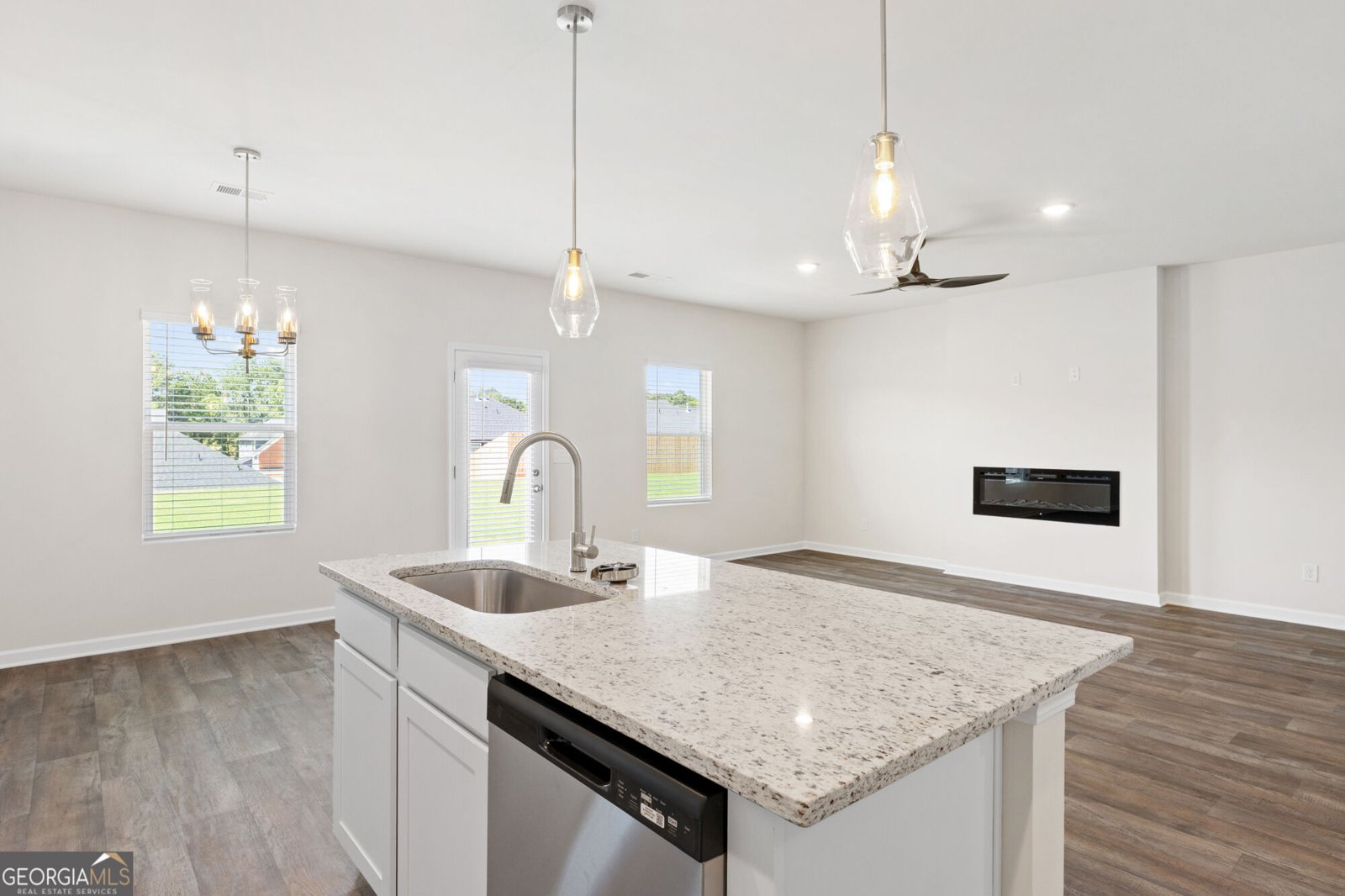 1158 DICKENS Road Greensboro - Photo 8