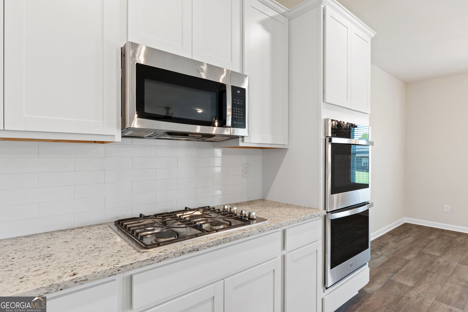 1158 DICKENS Road Greensboro - Photo 9