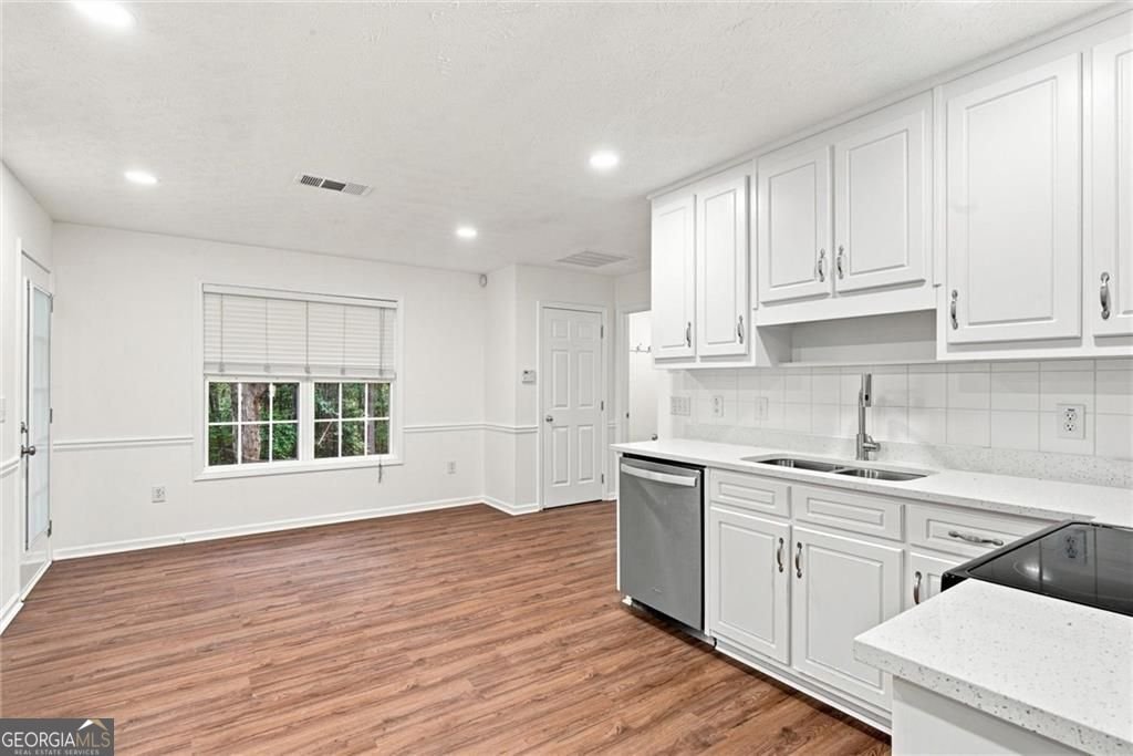 3241 Victoria Place Drive Loganville - Photo 10