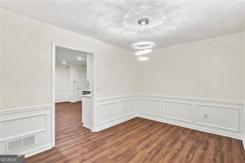 3241 Victoria Place Drive Loganville - Photo 9