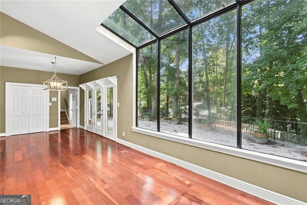 12110 Willow Run Road Roswell - Photo 11
