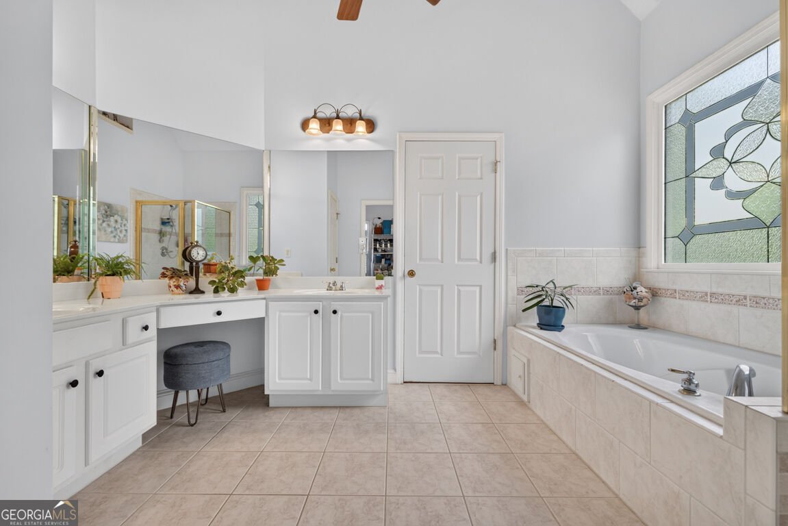 2194 Indian Shoals Drive Loganville - Photo 18