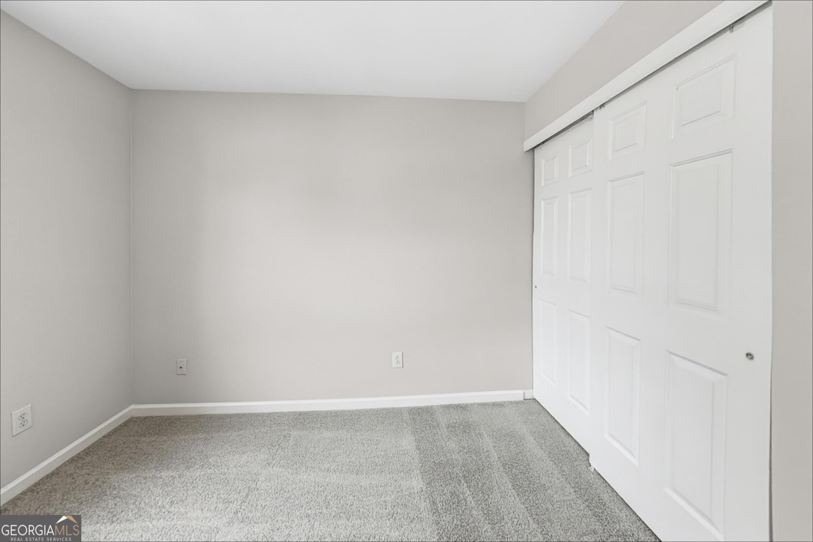 296 Hiawassee Drive Woodstock - Photo 12