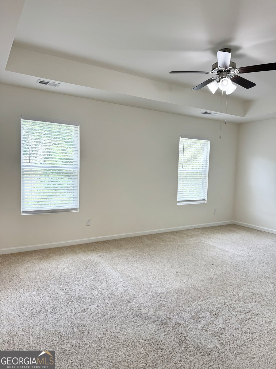 692 Whitman Lane Stockbridge - Photo 16
