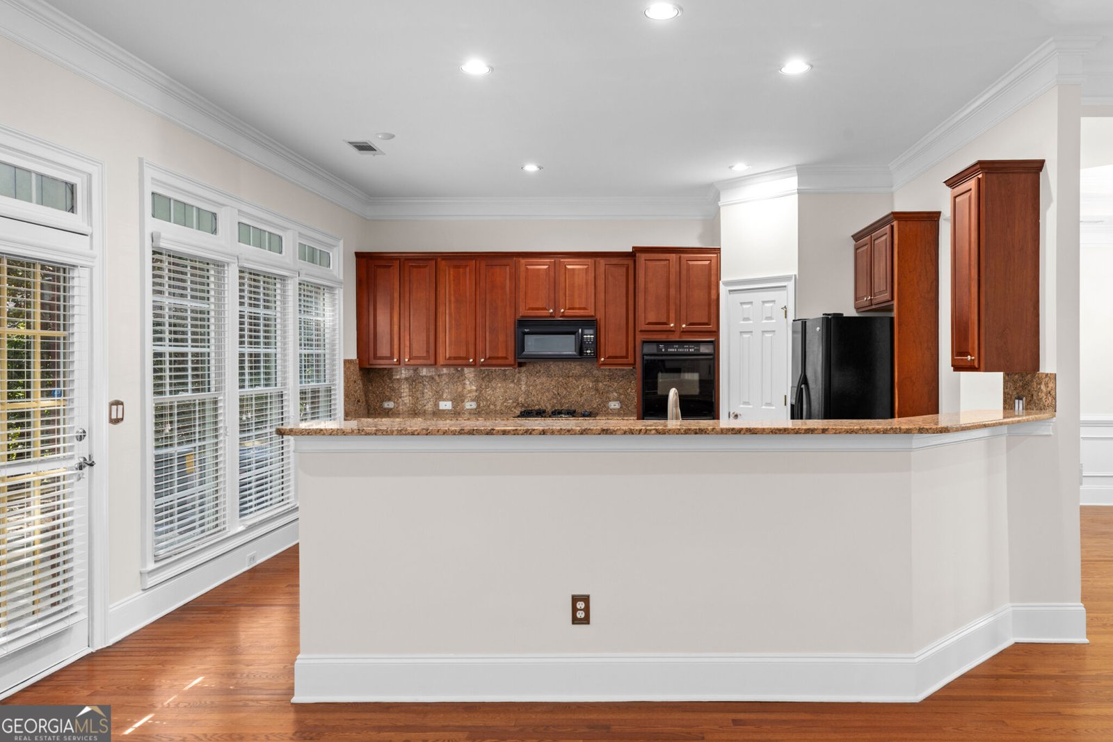 1213 Village Terrace Court Atlanta - Photo 11