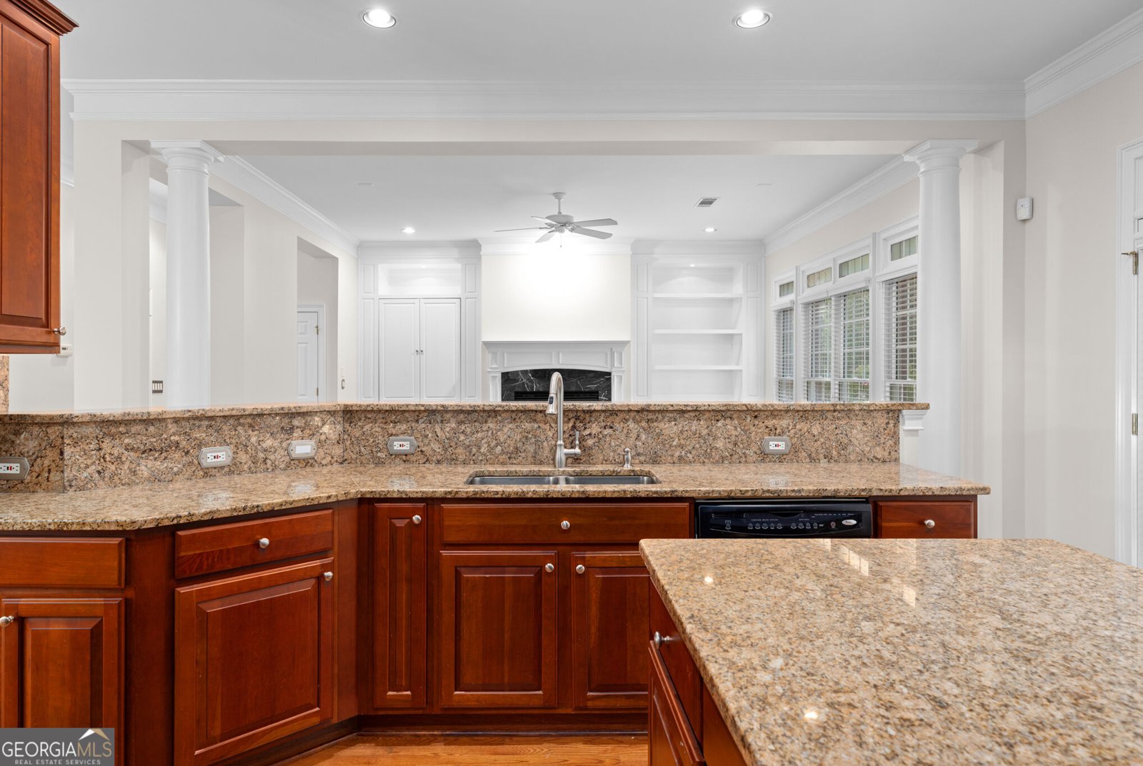 1213 Village Terrace Court Atlanta - Photo 15