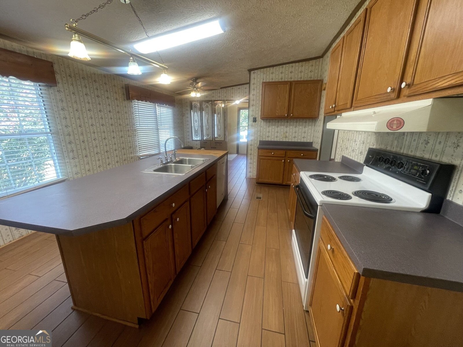 74 Bridle Path Drive Ball Ground - Photo 11