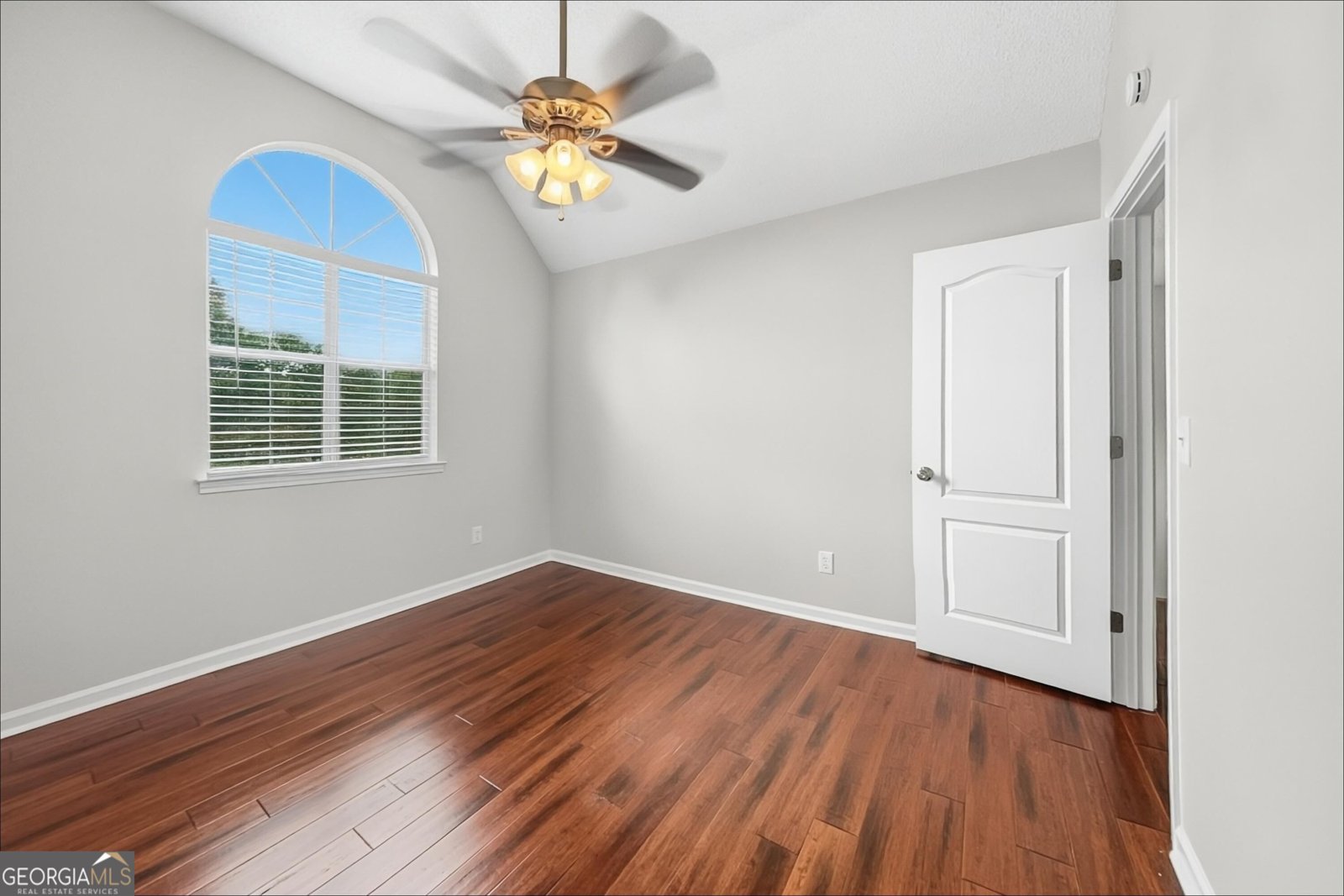 509 Horseshoe Circle Stockbridge - Photo 16