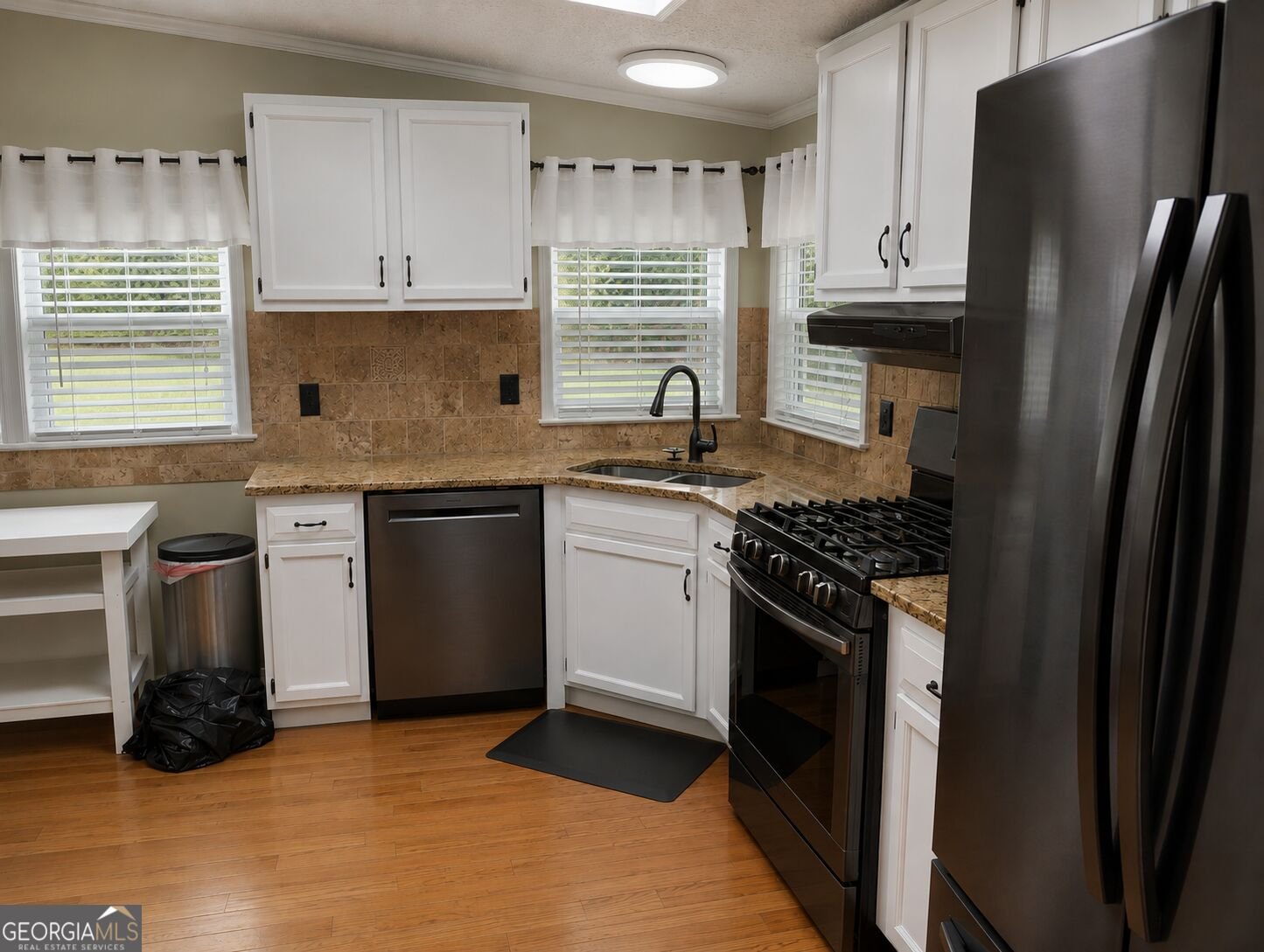 139 Shady Brook Lane Barnesville - Photo 21