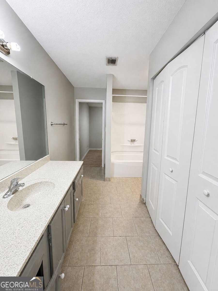 24314 Plantation Drive Atlanta - Photo 6