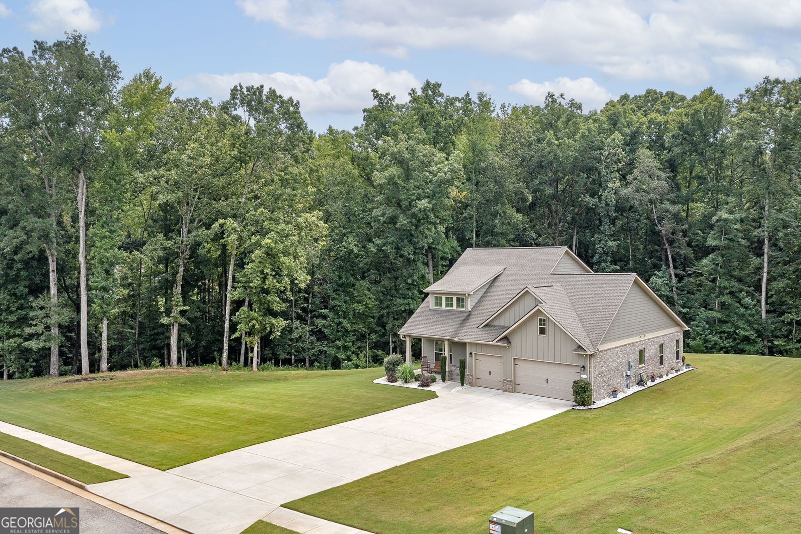 132 Whitworth Drive Locust Grove - main photo