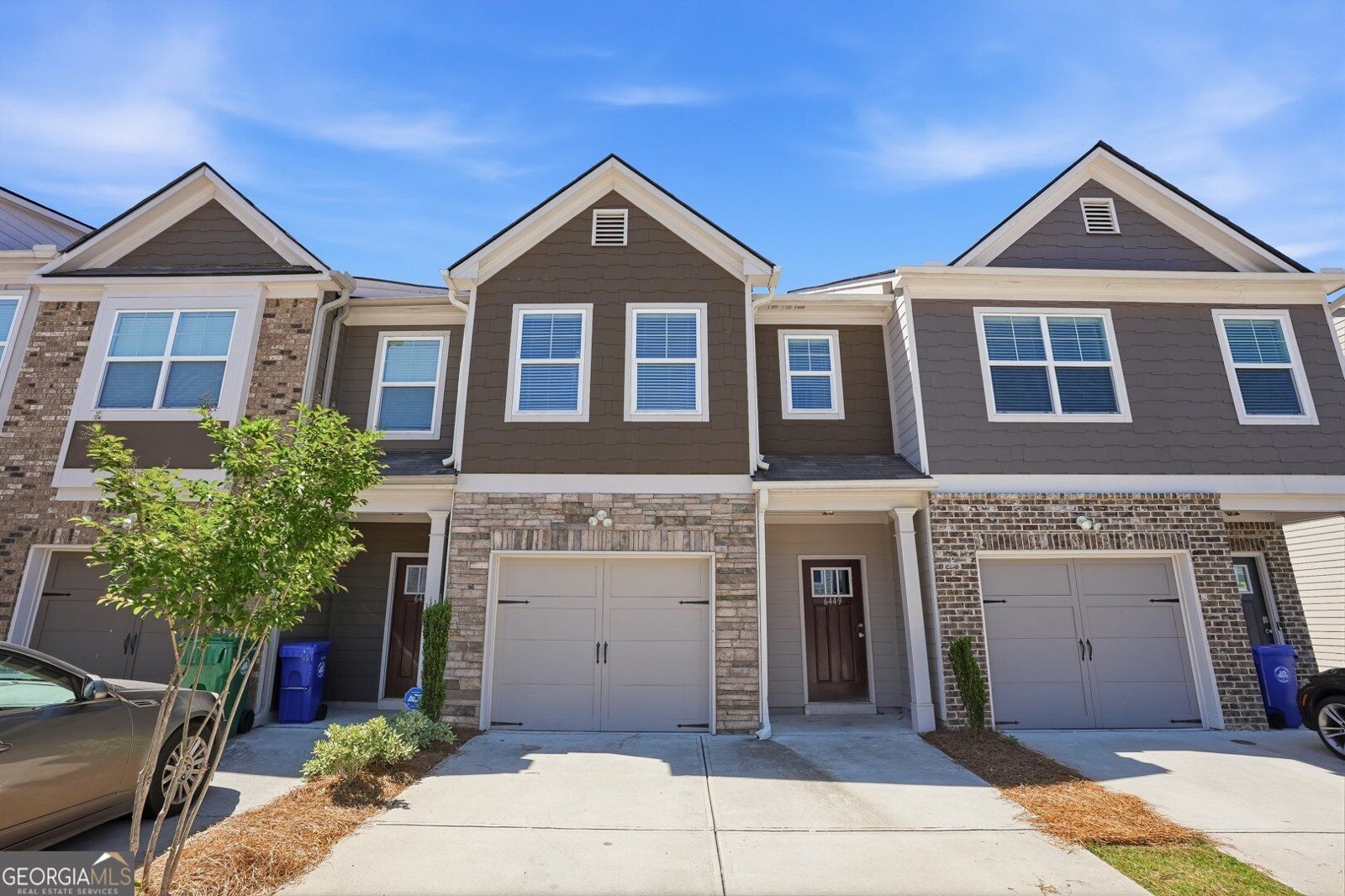 6449 Scudders Drive Lithonia - main photo