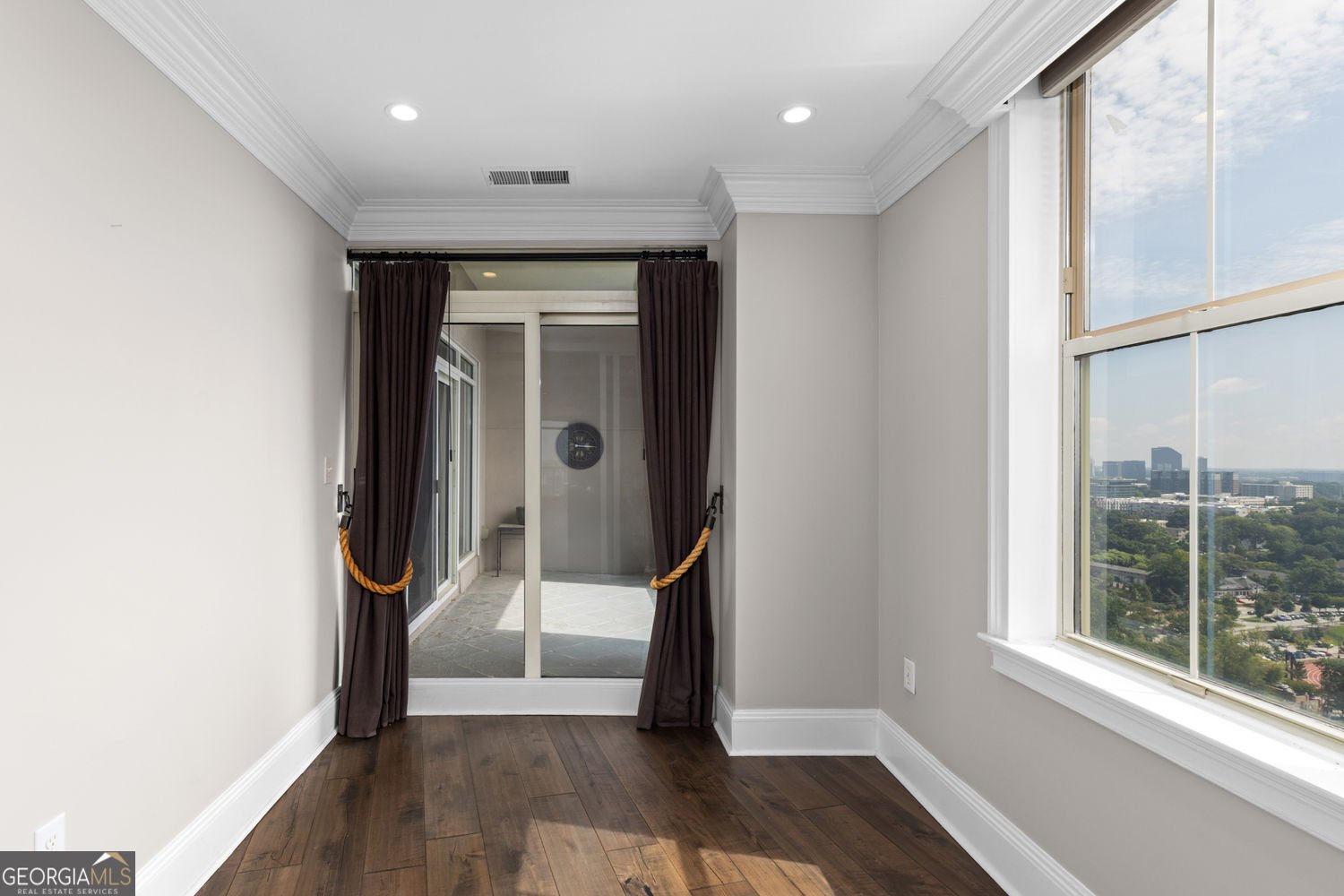 2881 Peachtree Road Atlanta - Photo 34