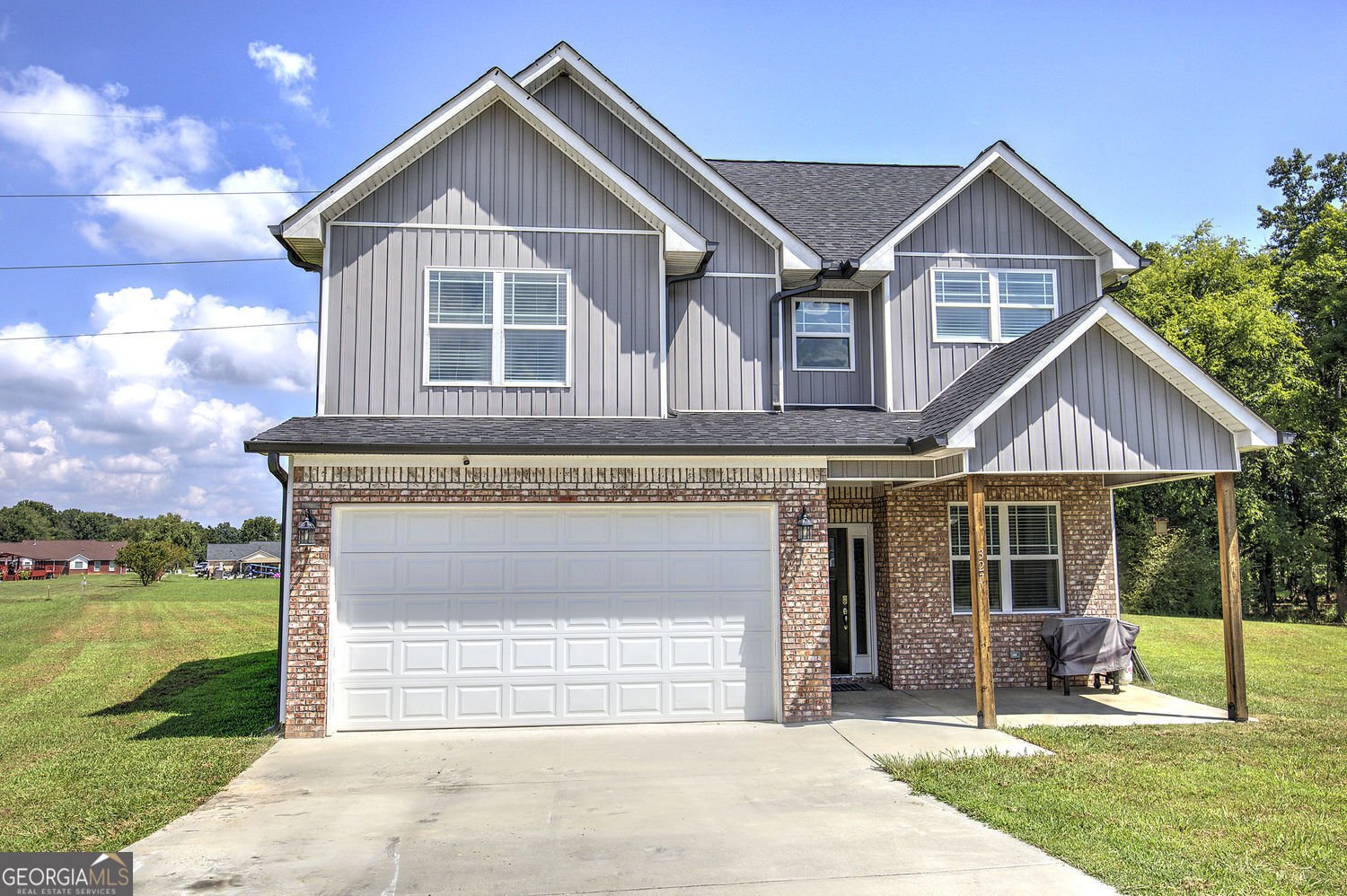 327 Larkspur Drive Calhoun - main photo