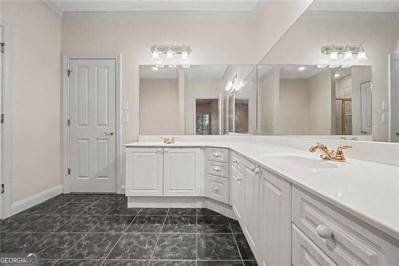 5004 Lexington Drive Roswell - Photo 15