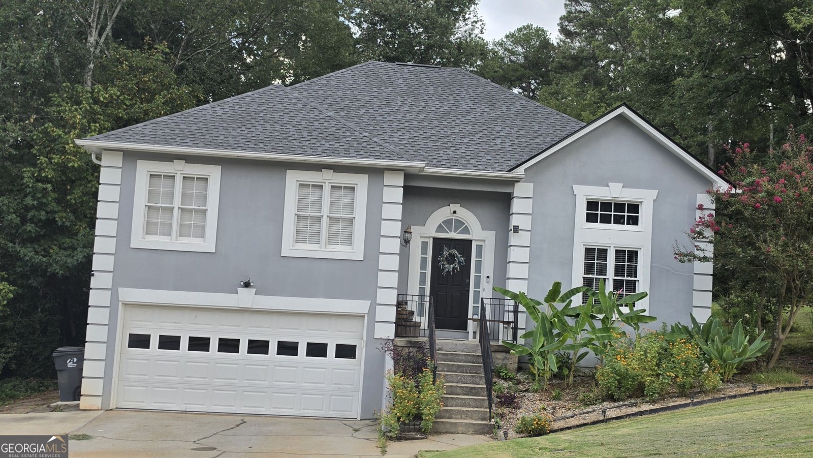 1475 Yorktown Drive Lawrenceville - main photo