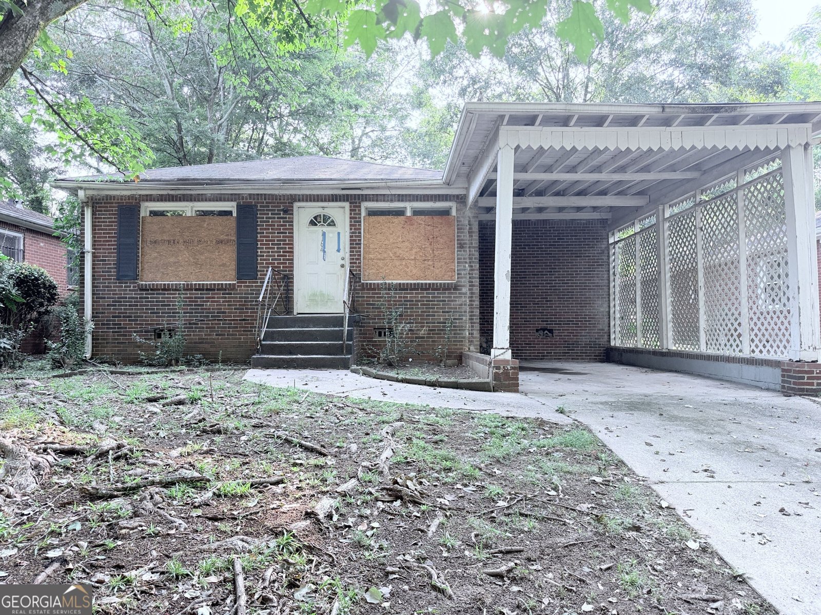 1164 Dolphin Drive Atlanta - main photo
