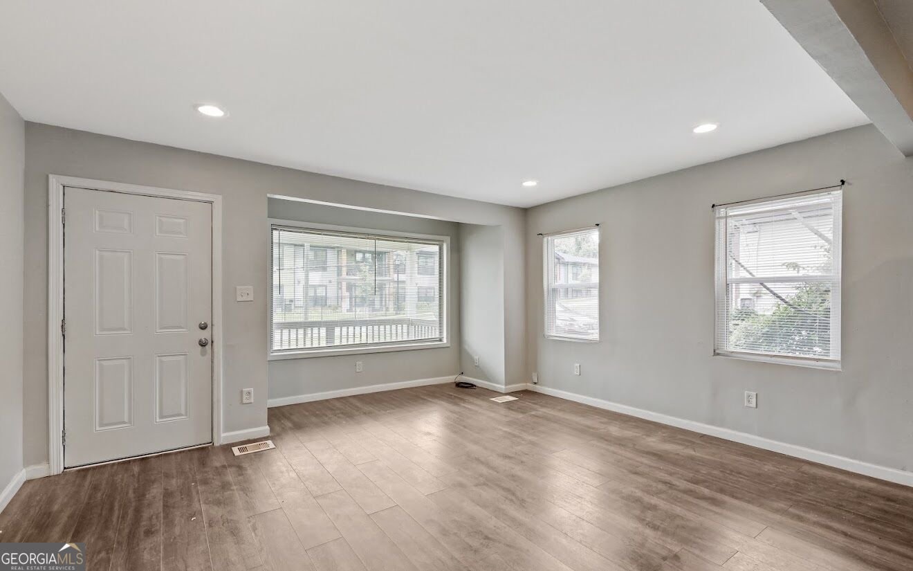 1296 Northwest Drive Atlanta - Photo 11