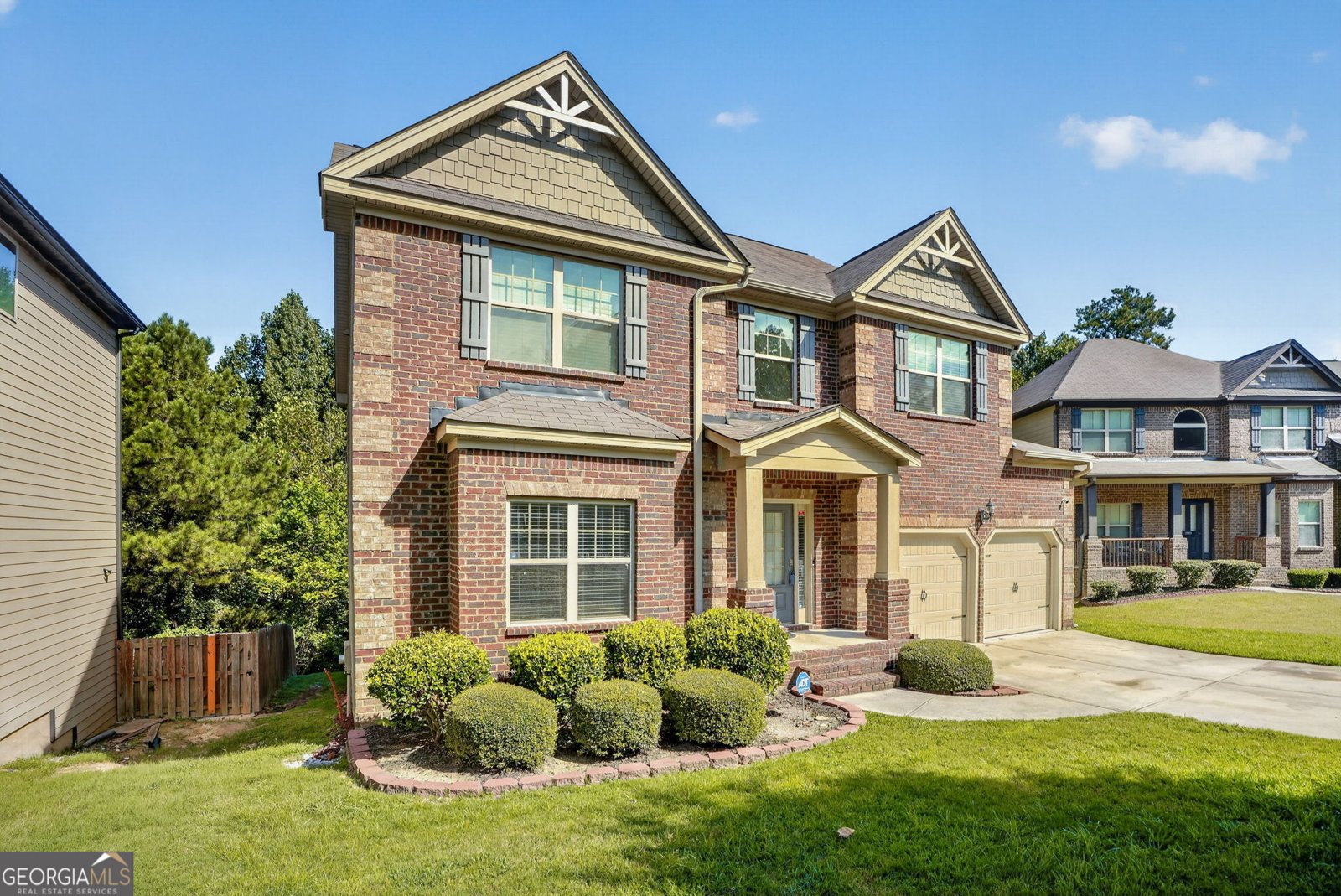 993 Bentley Estate Drive Dacula - main photo