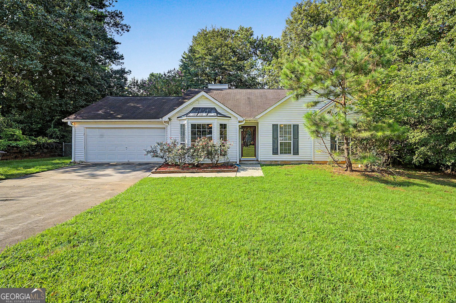 204 Spring Circle Stockbridge - main photo