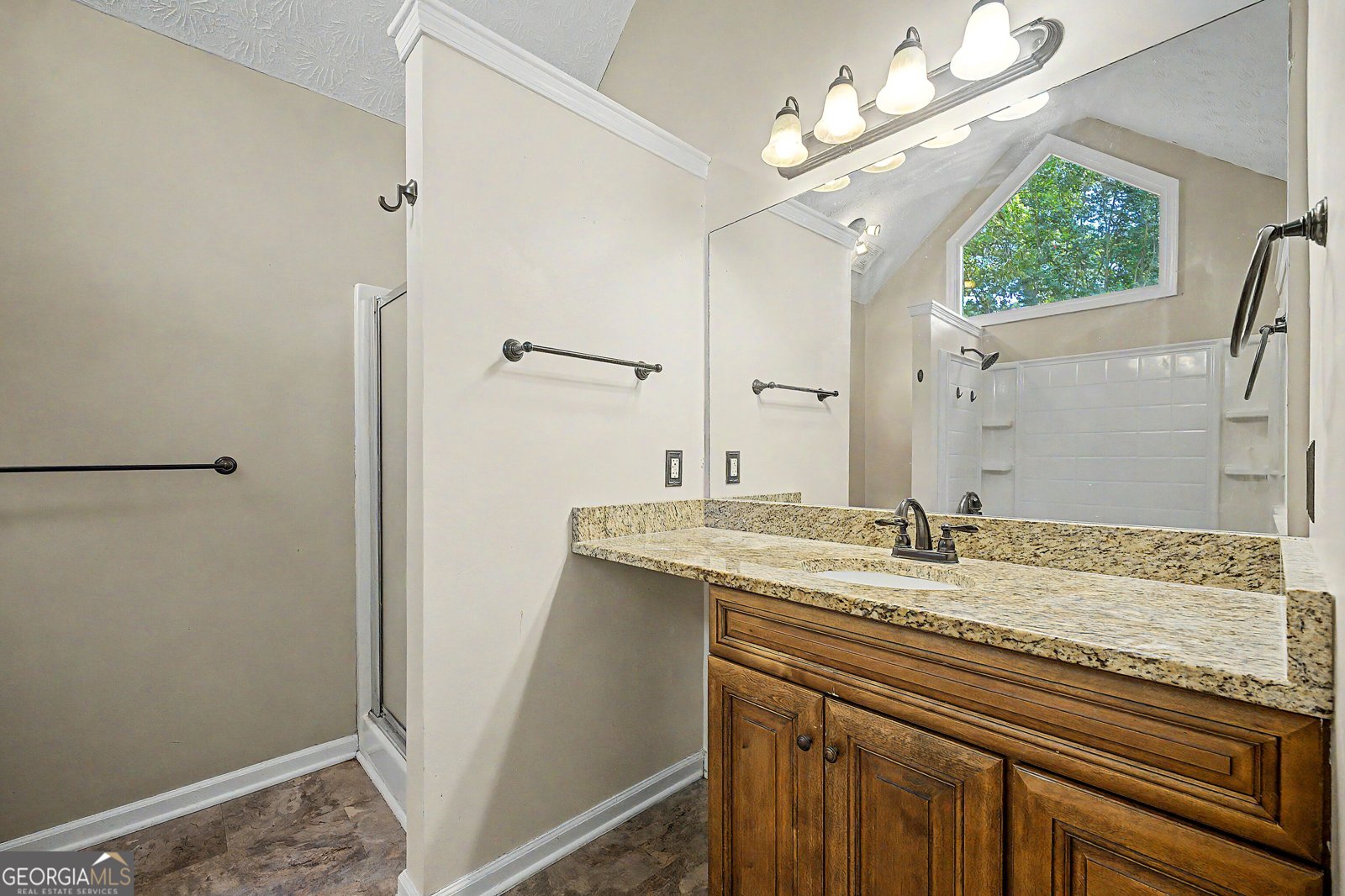 204 Spring Circle Stockbridge - Photo 12