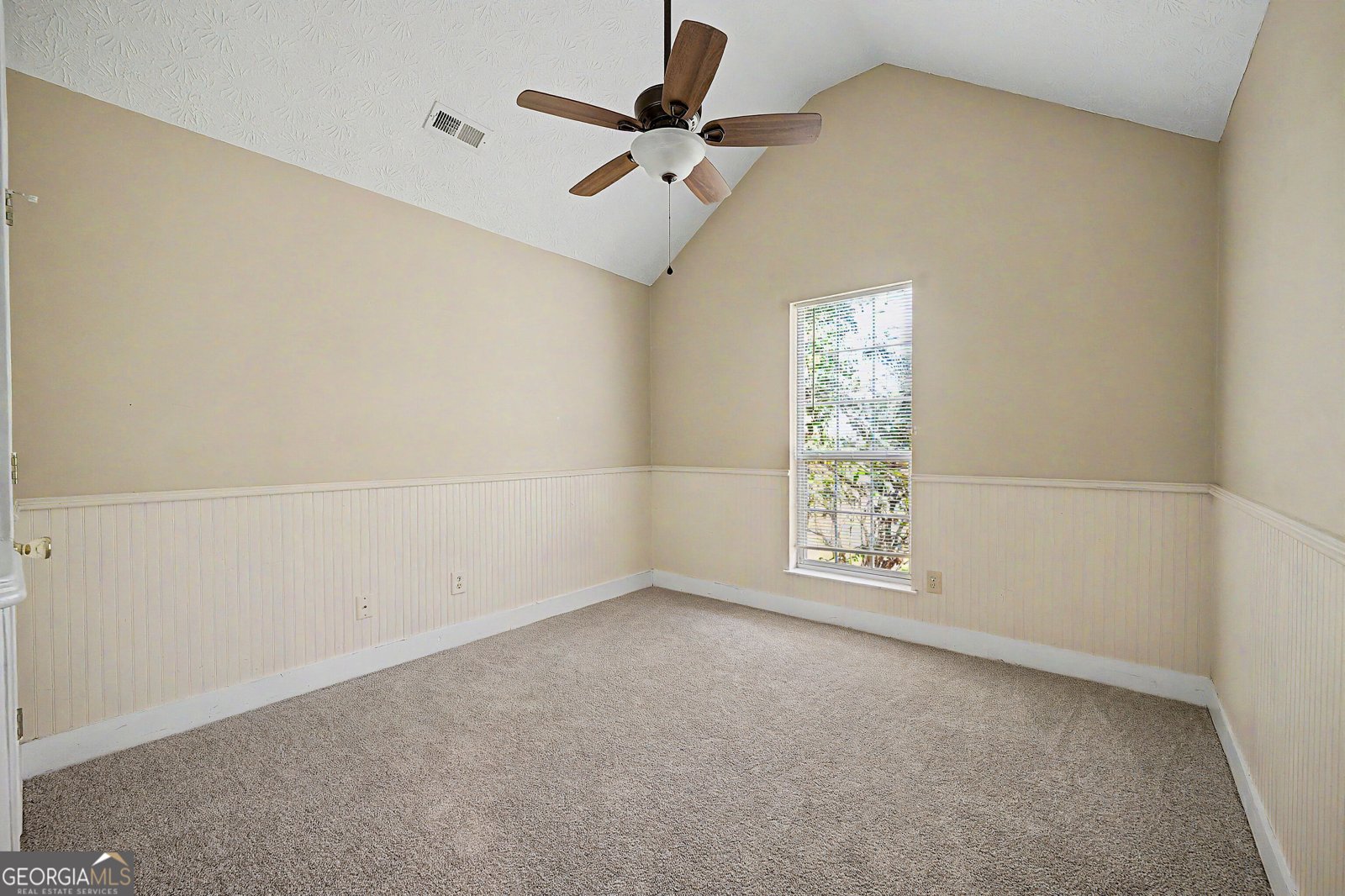 204 Spring Circle Stockbridge - Photo 15