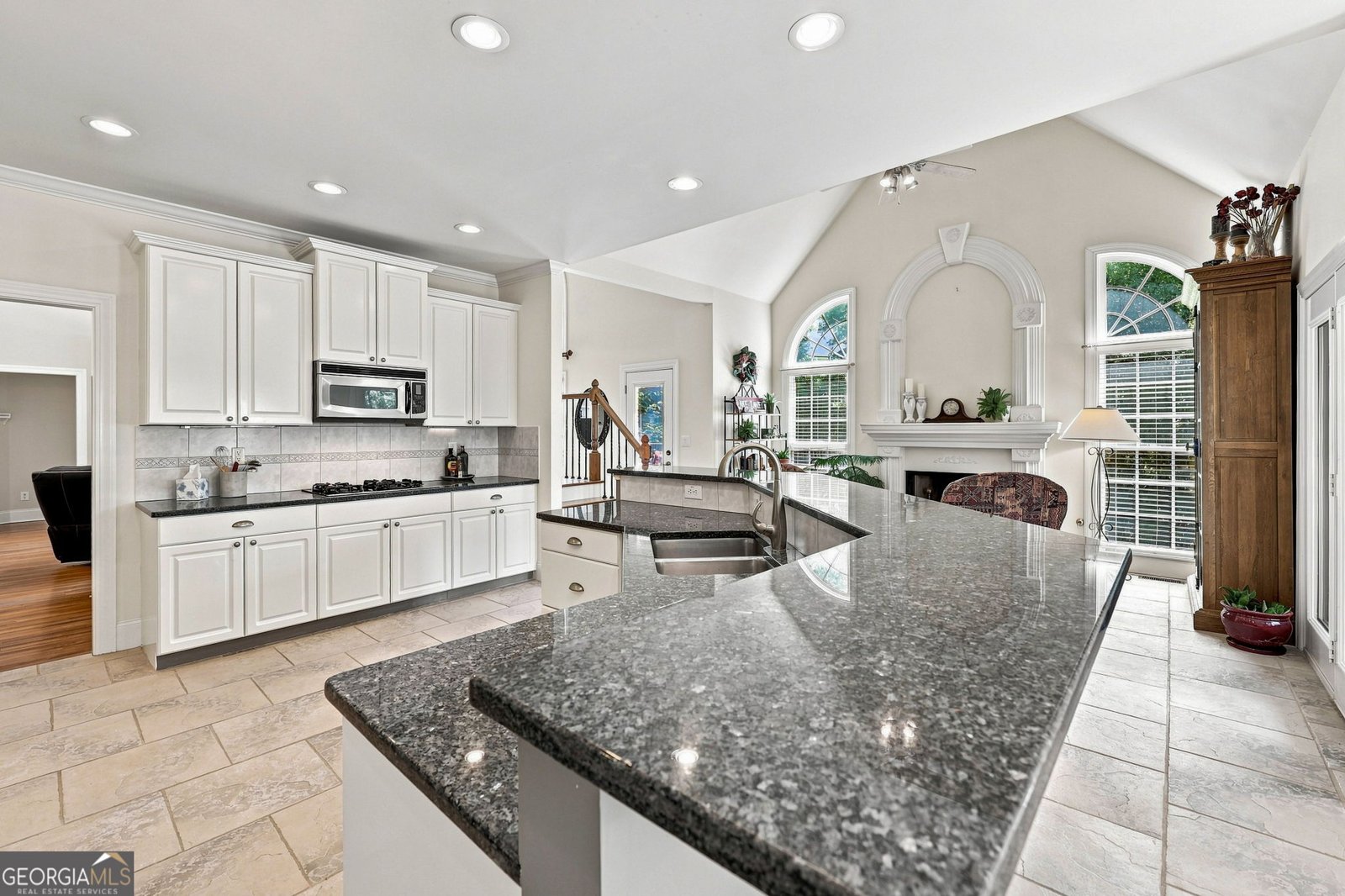 5359 Point South Drive Gainesville - Photo 21
