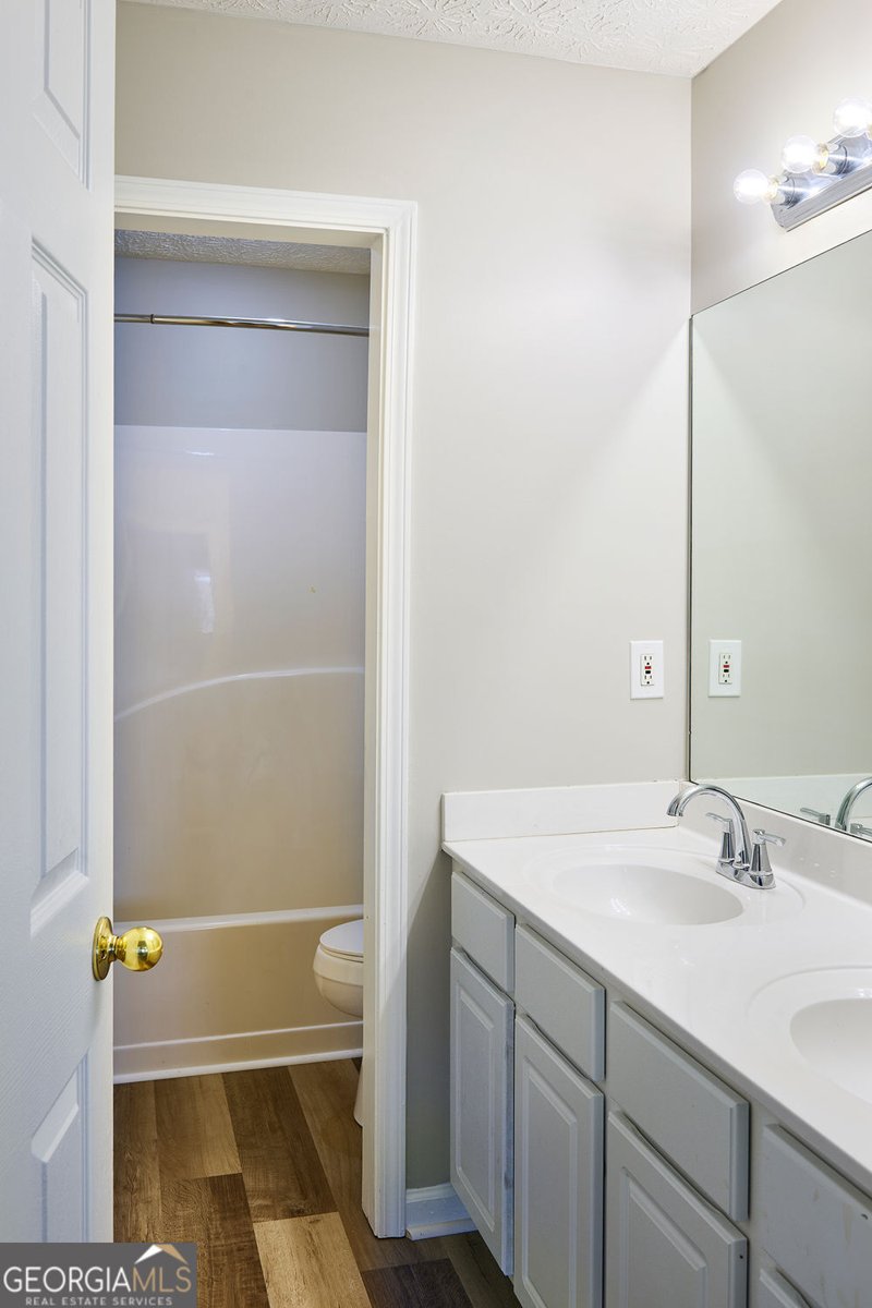 311 Park Creek Ridge Woodstock - Photo 21
