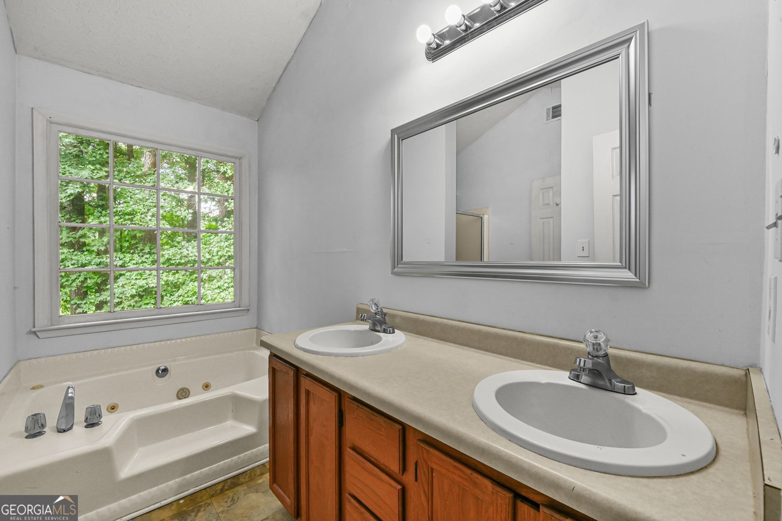 3270 Dogwood Drive Powder Springs - Photo 16