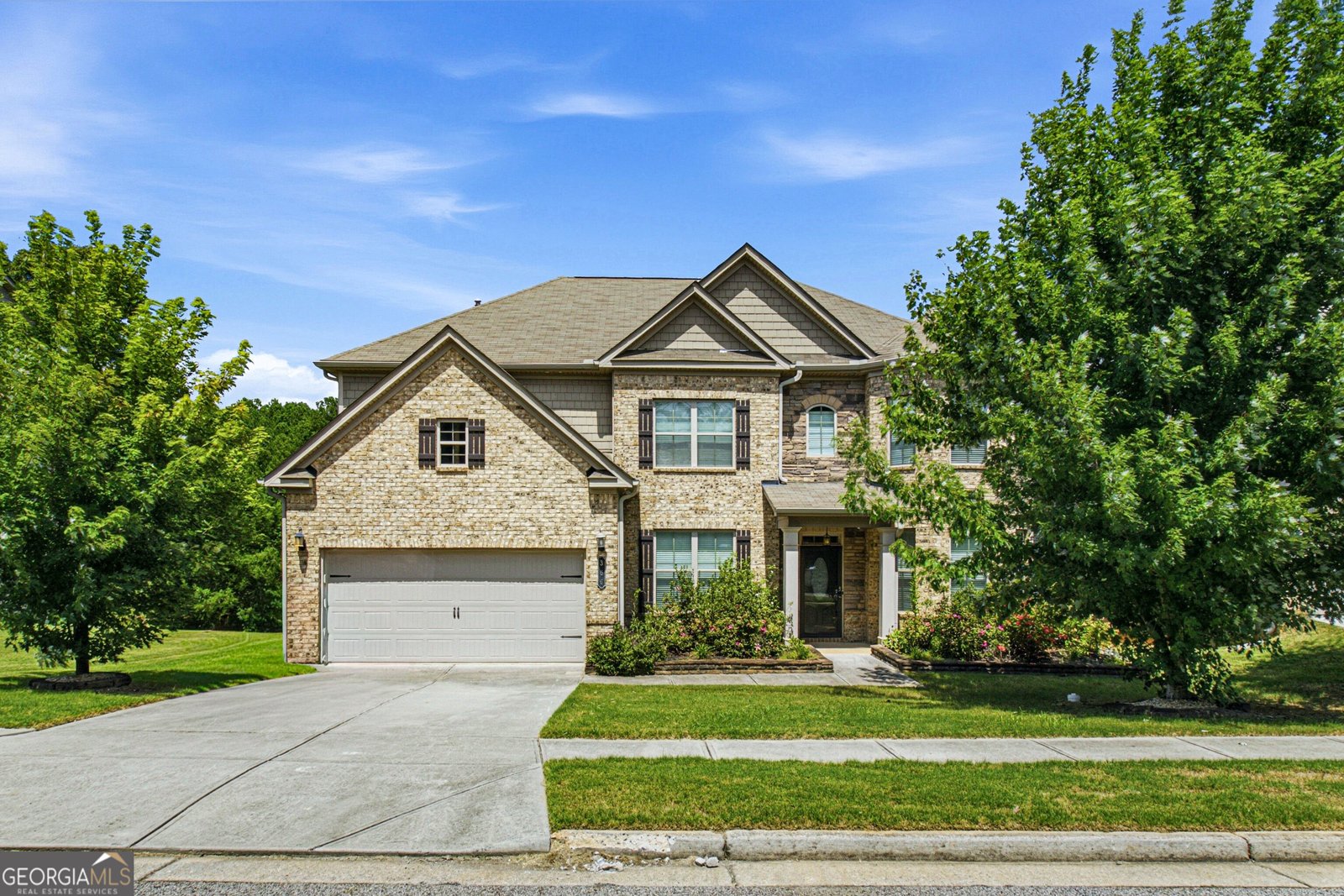 366 Gail Pond Drive Lawrenceville - main photo