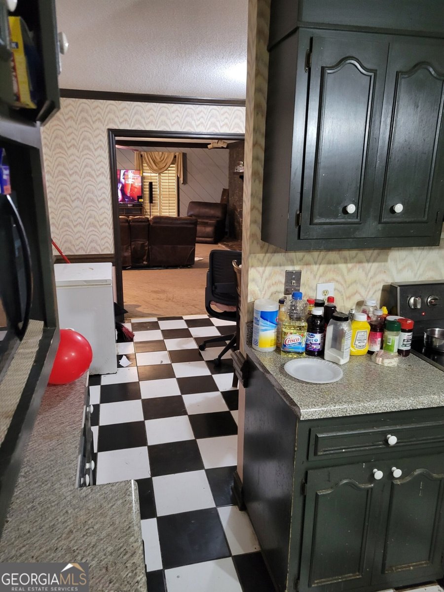 205 Princess Anne Drive Macon - Photo 6