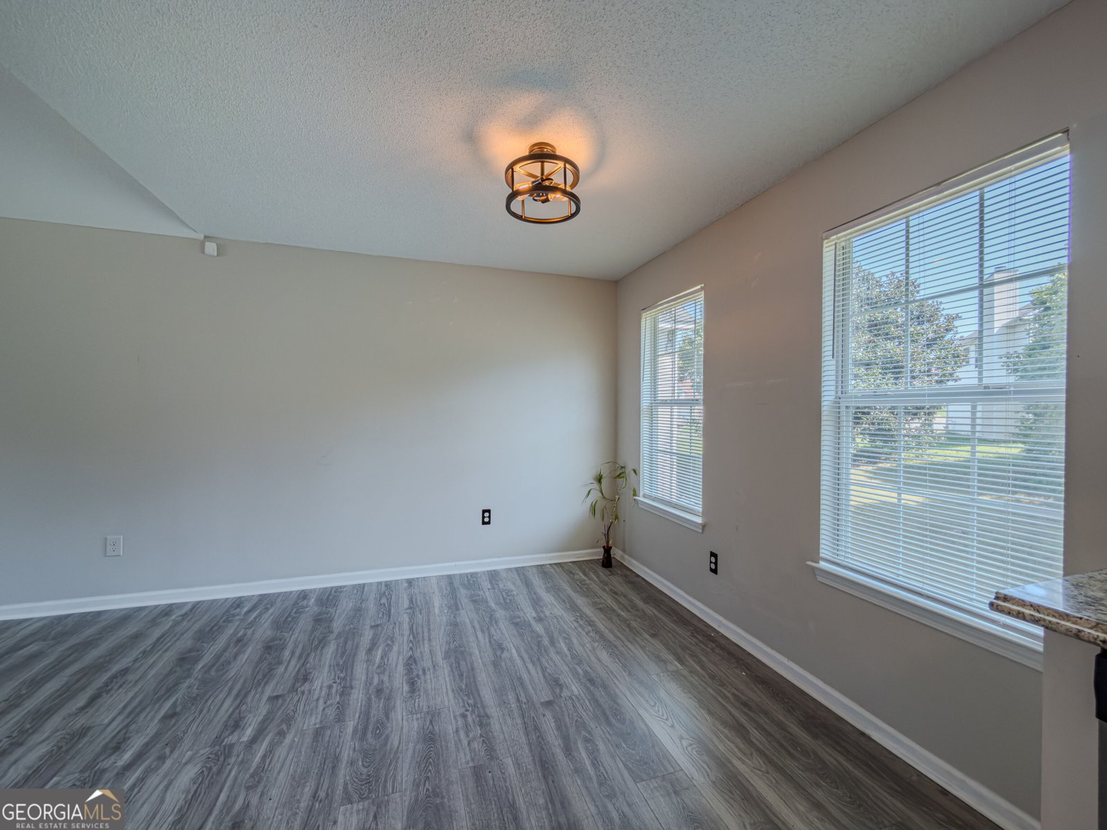 6196 Idlewood Circle Lithonia - Photo 6