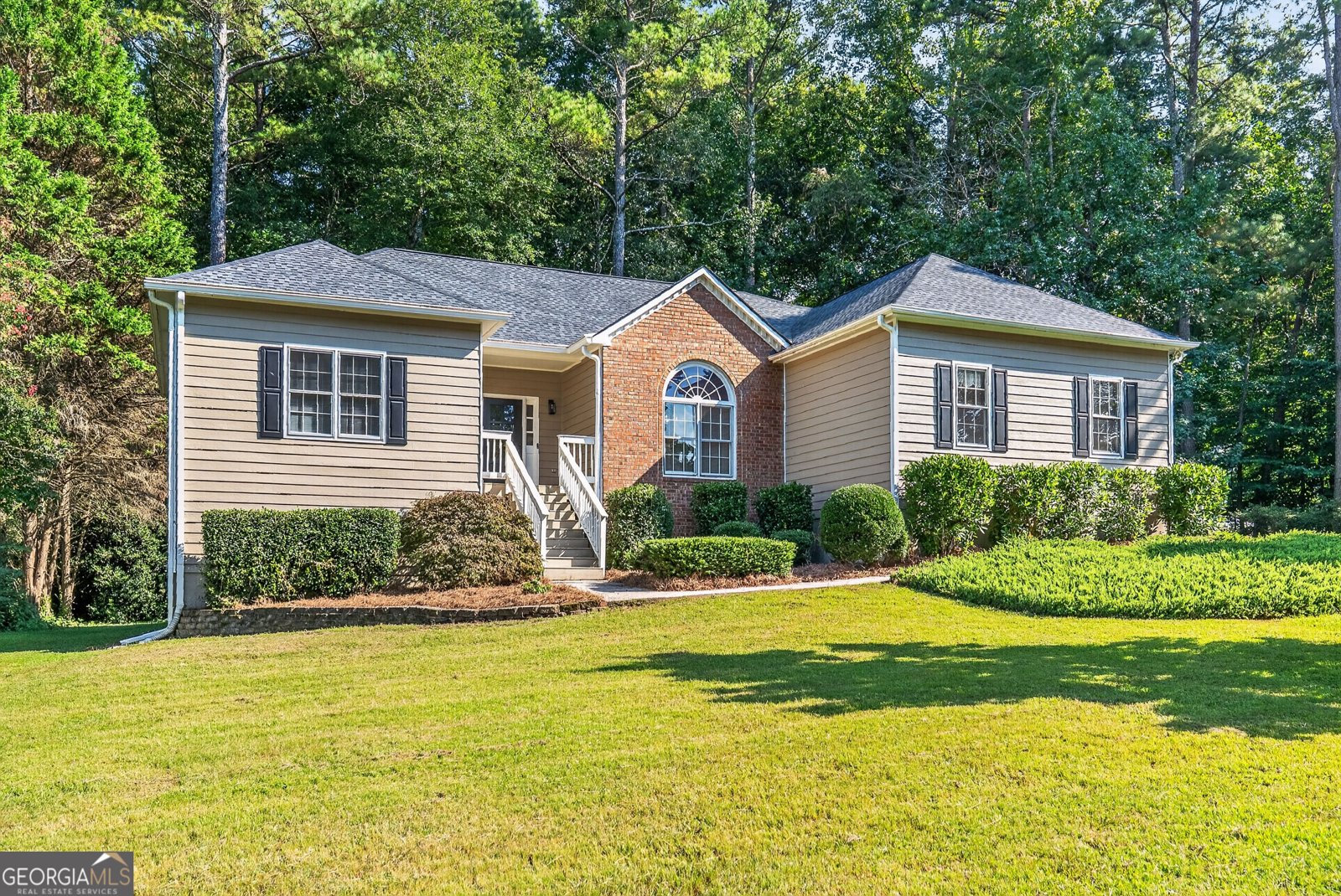 6139 Pritchett Dr Powder Springs - main photo