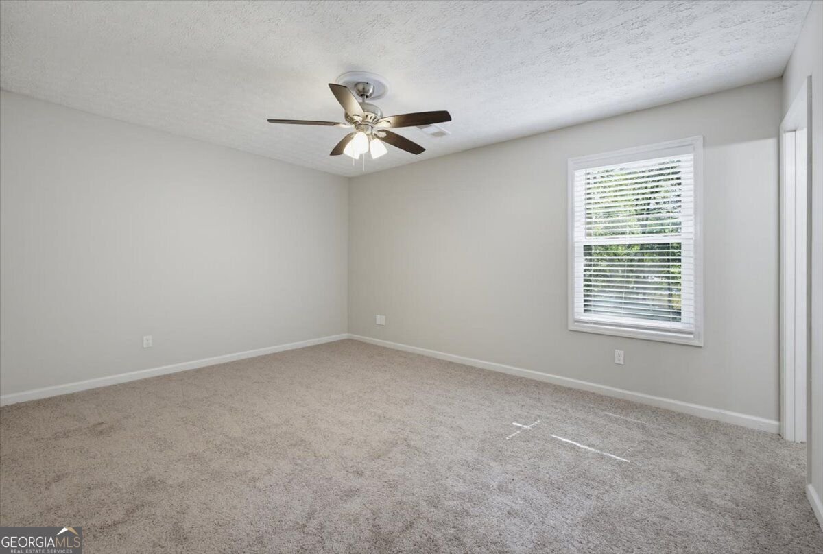 429 Sherwood Circle Stone Mountain - Photo 14