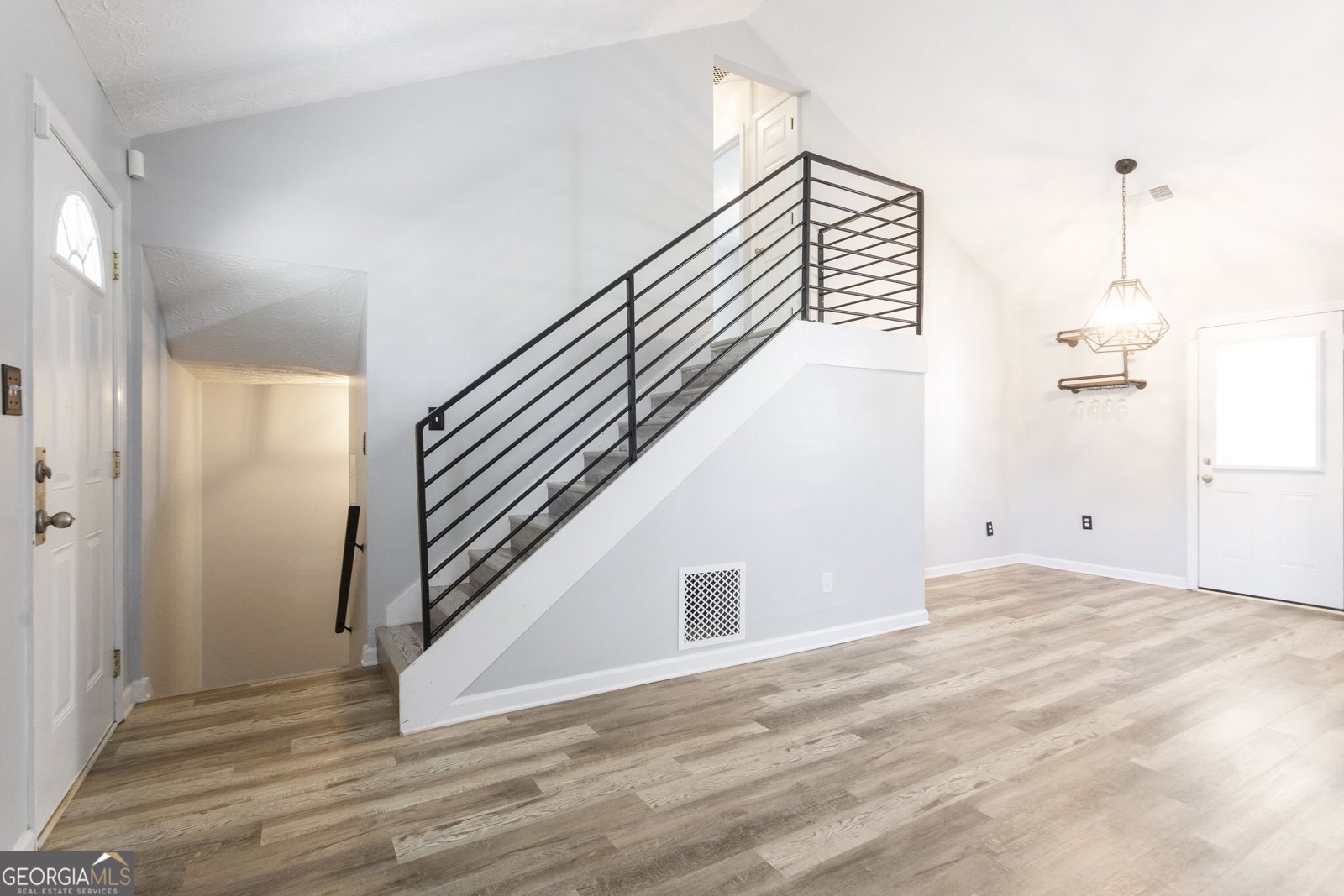 9386 Woodknoll Lane Jonesboro - Photo 19