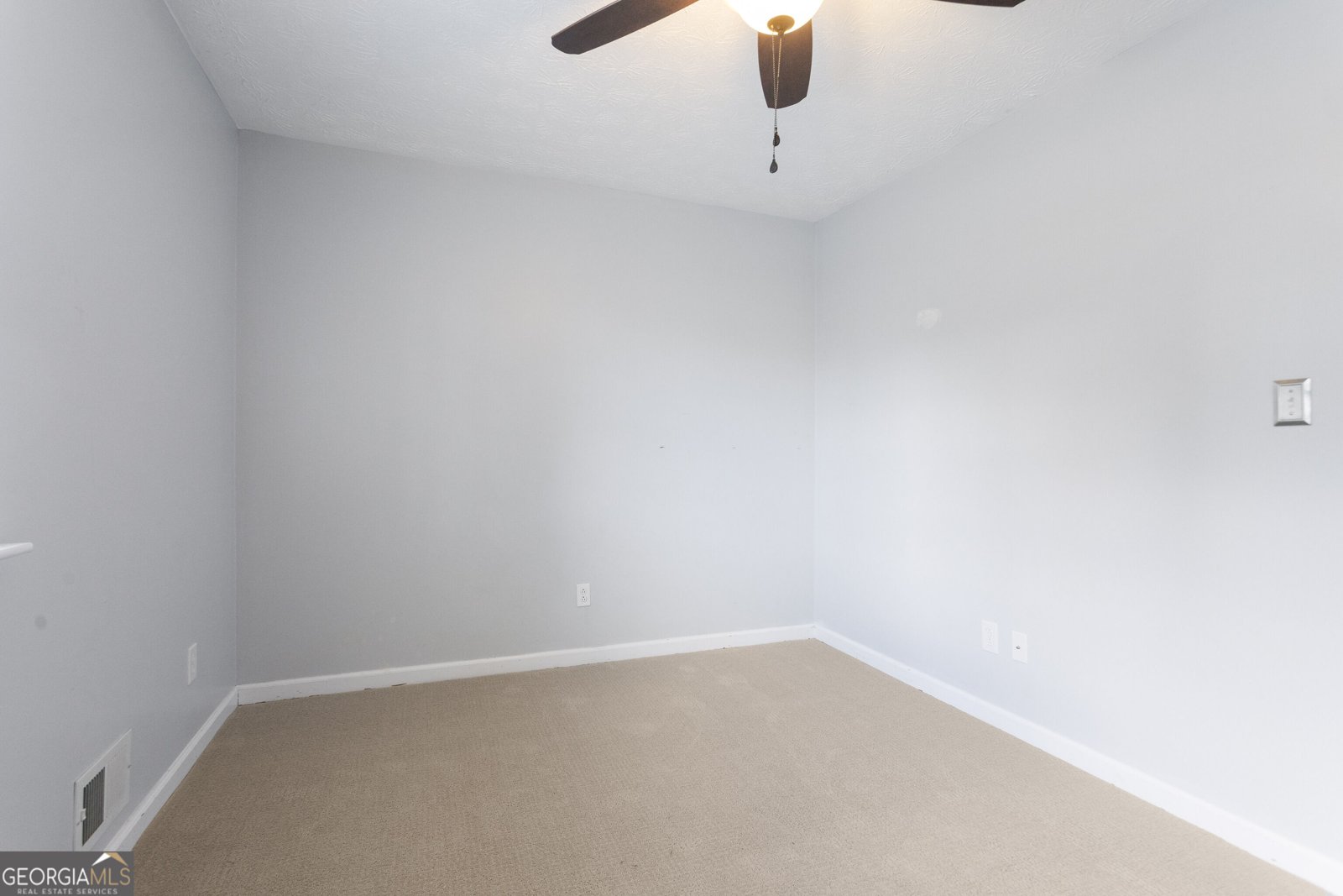 9386 Woodknoll Lane Jonesboro - Photo 32